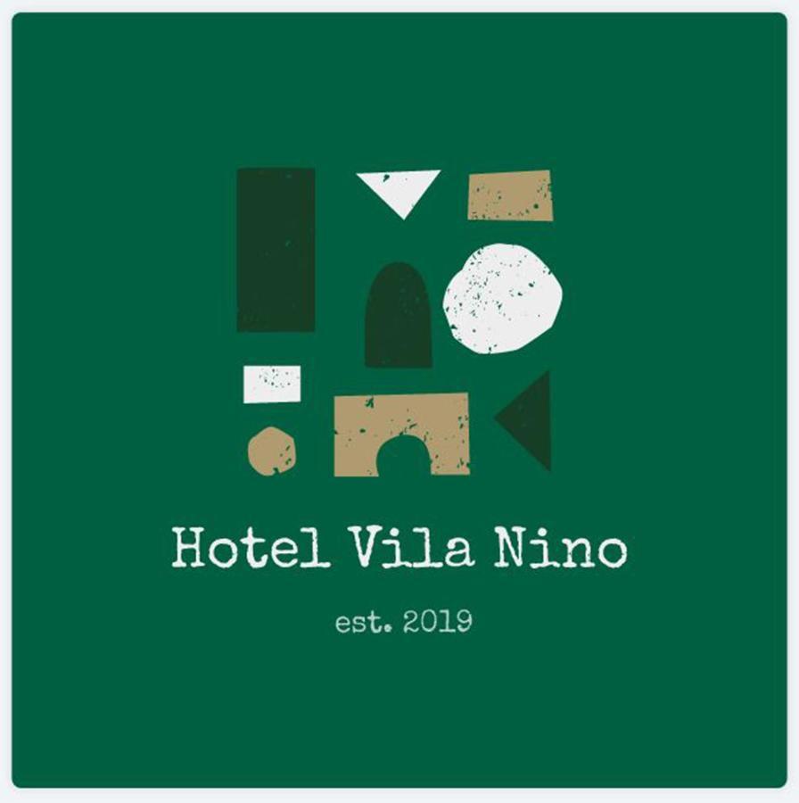 Hotel Vila Nino ベラト エクステリア 写真